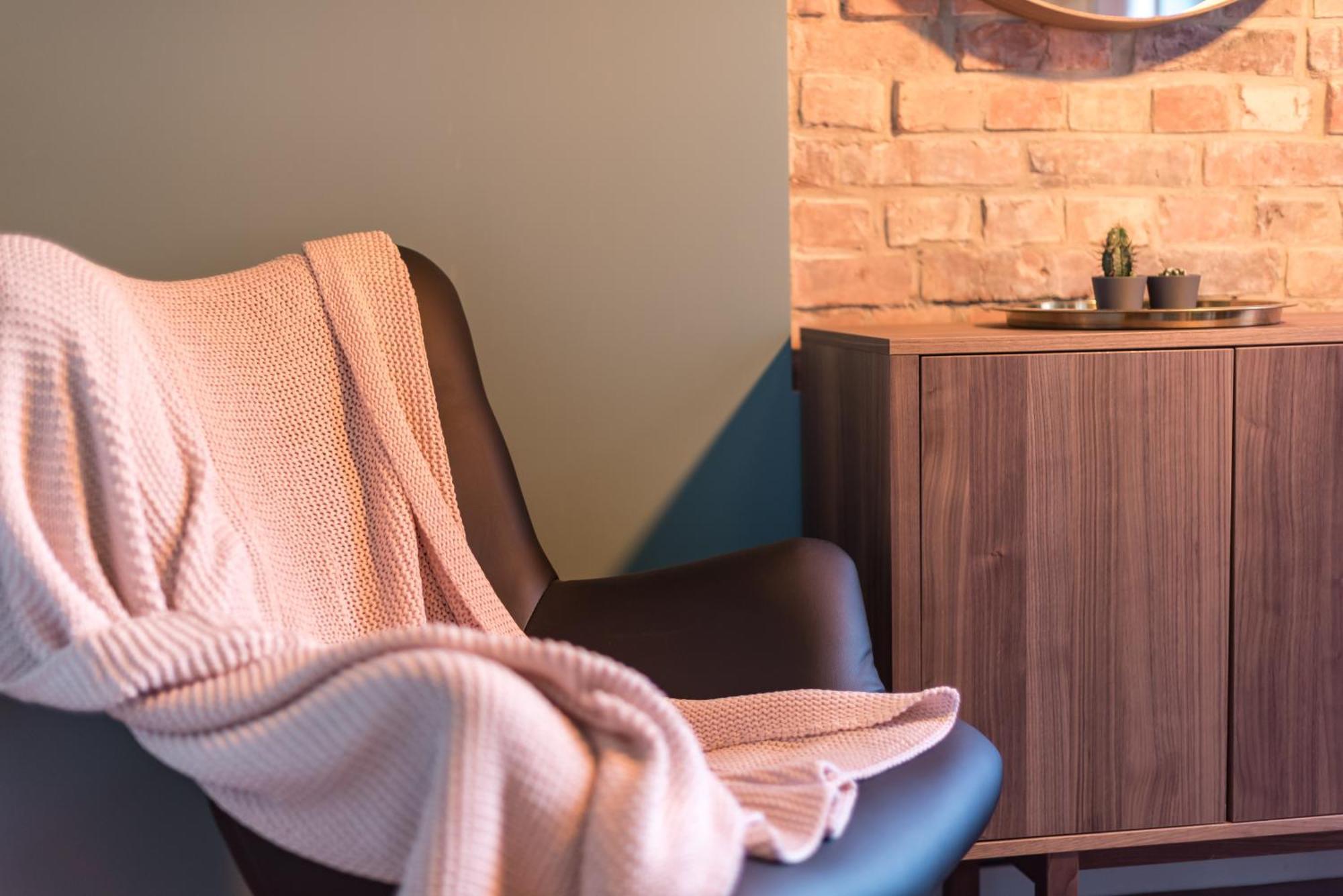 Cichy Zakatek Apartament Przy Starym Rynku Poznań Buitenkant foto
