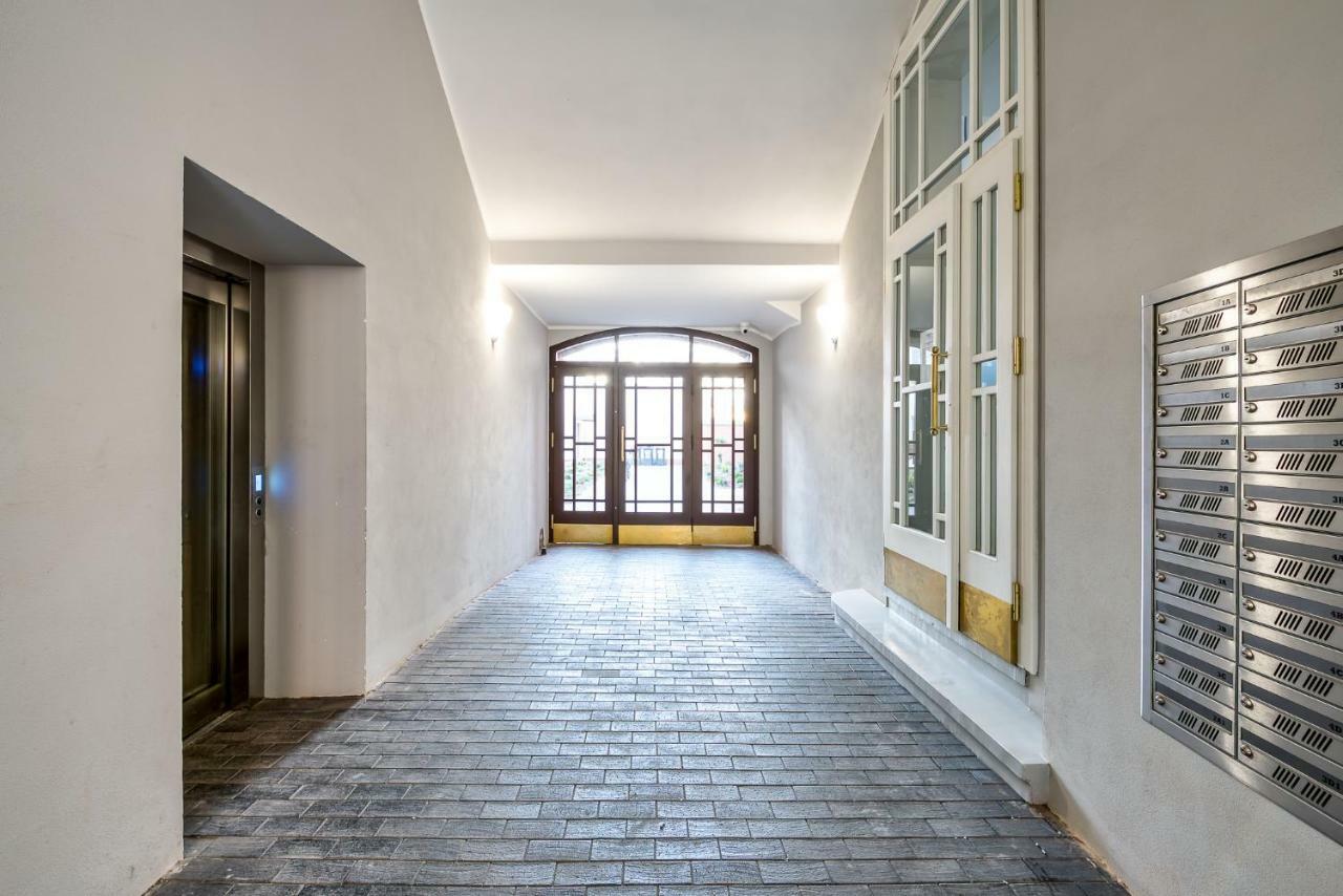 Cichy Zakatek Apartament Przy Starym Rynku Poznań Buitenkant foto