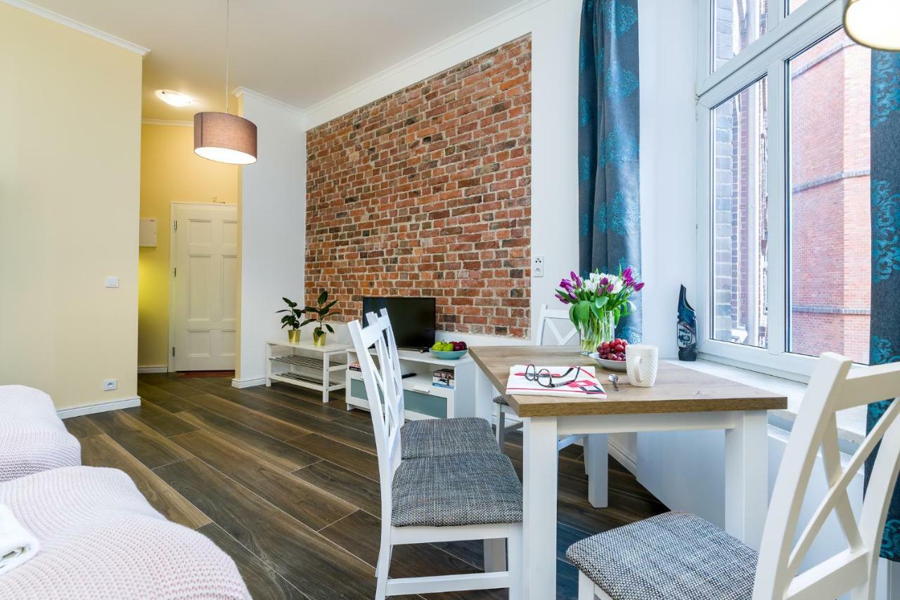 Cichy Zakatek Apartament Przy Starym Rynku Poznań Buitenkant foto